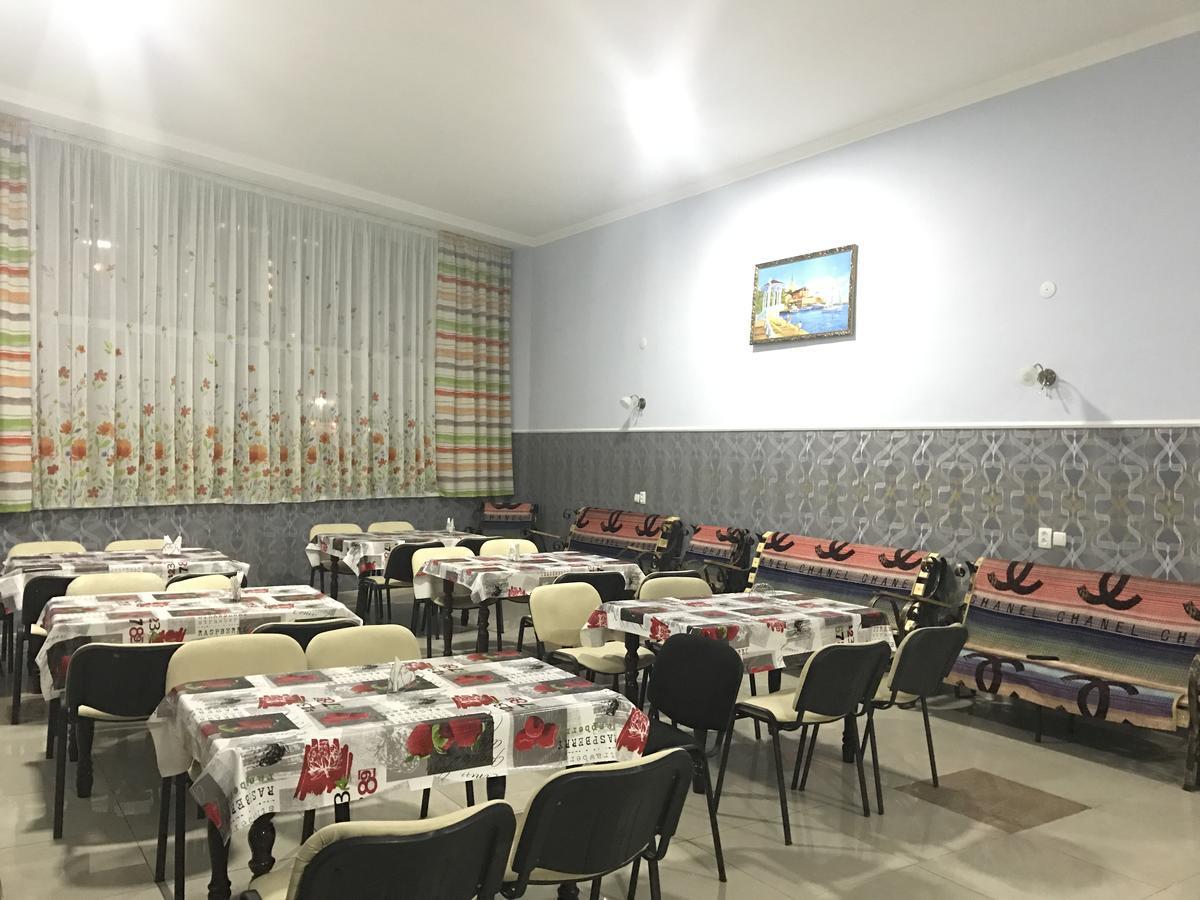 Bereke Hostel Shymkent Luaran gambar